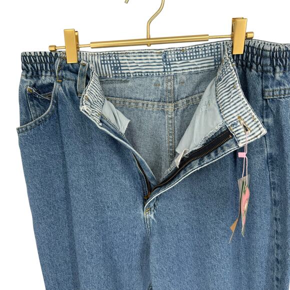 90s Vintage Lee Denim Mom Jeans, High Rise, Straight Leg, Fits Size M - Picture 4 of 6